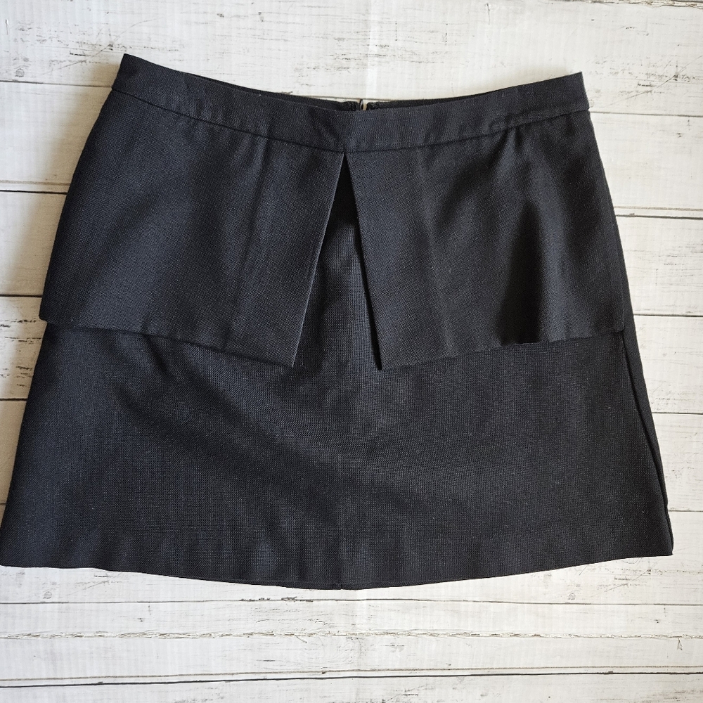 Kate Spade Saturday Black Mini Skirt‎ Size 8 Wool Blend Structured Waist Pockets
